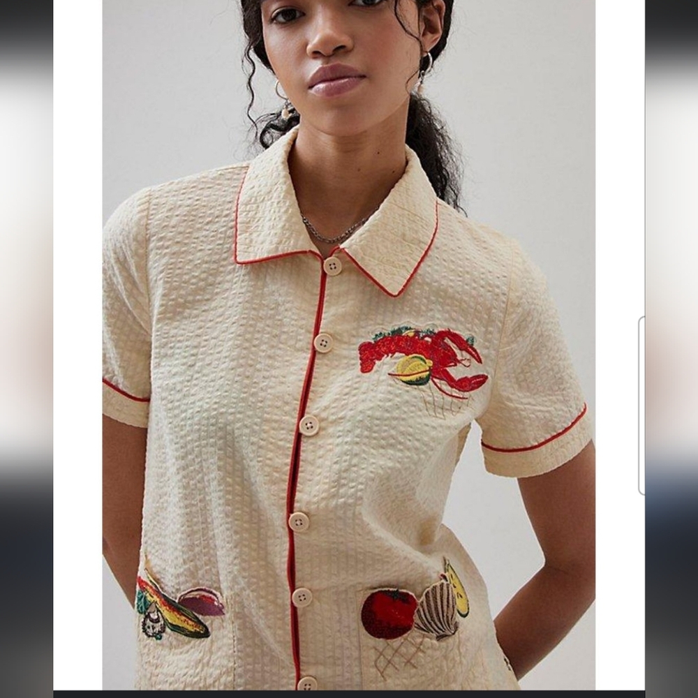 BDG Cream Button-Down Short Sleeve Shirt with Red Piping & Colorful Embroidery